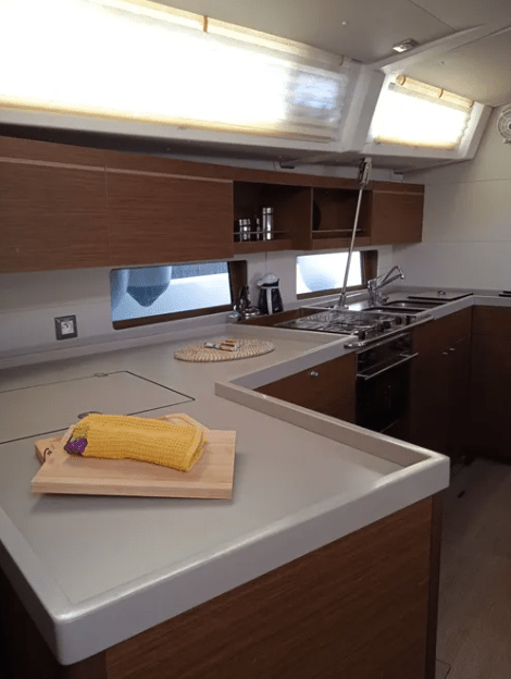 Image of Chrisel yacht #7