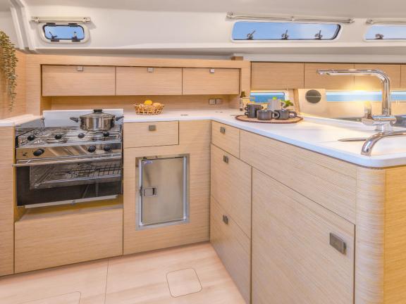 Image of #062 yacht #10