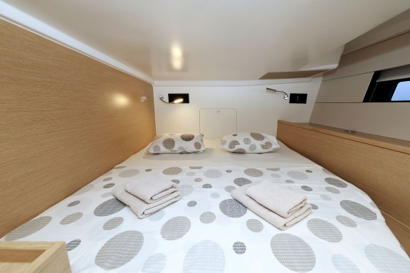 Image of #277 – OW yacht #21