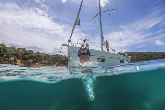 Image of Whisper yacht #4