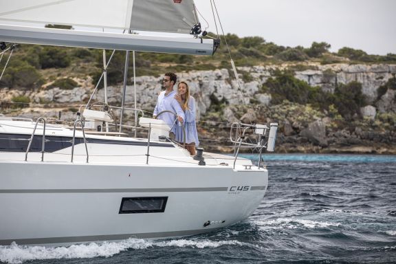 Image of Whisper yacht #8