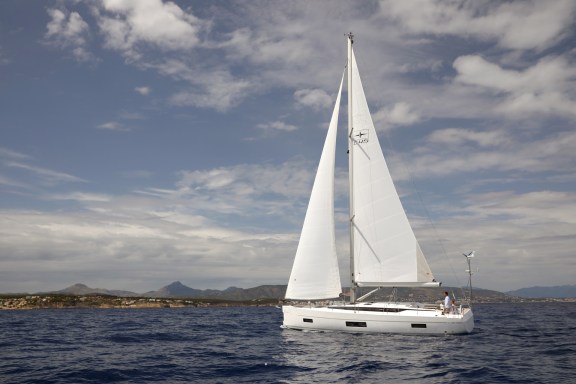 Image of Whisper yacht #9