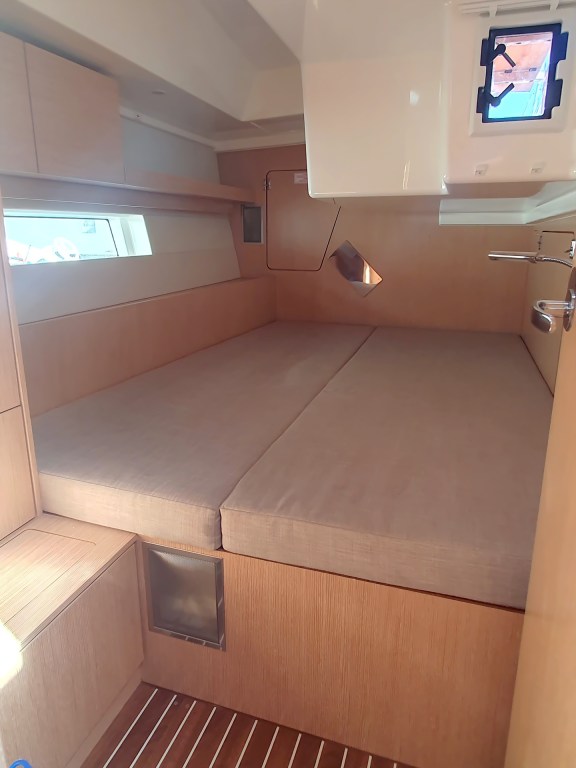 Image of Whisper yacht #19