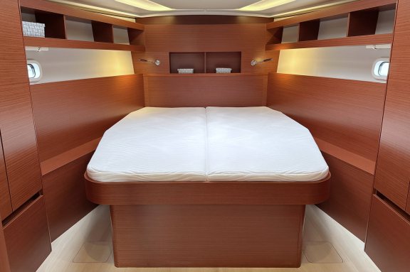 Image of Namaka Elua yacht #17