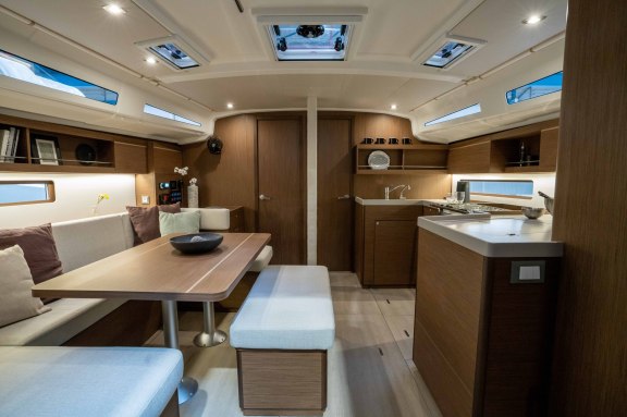 Image of Bestsennyy yacht #14