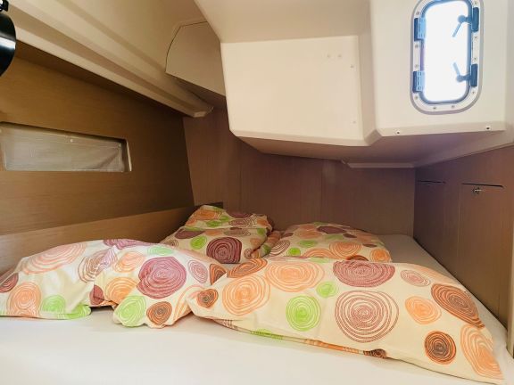 Image of Naomi yacht #10