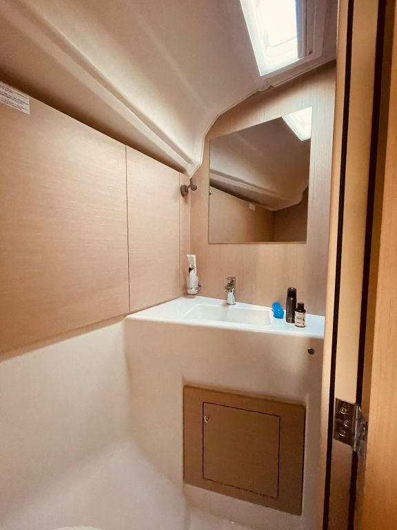 Image of Naomi yacht #11