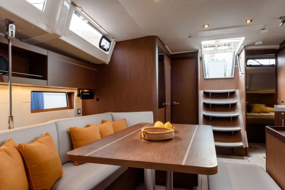 Image of Circe yacht #13