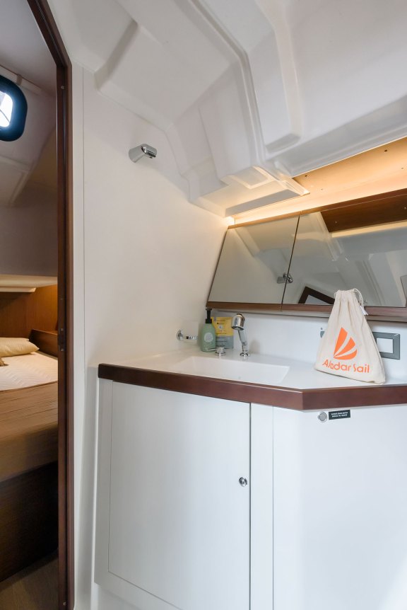 Image of Circe yacht #17