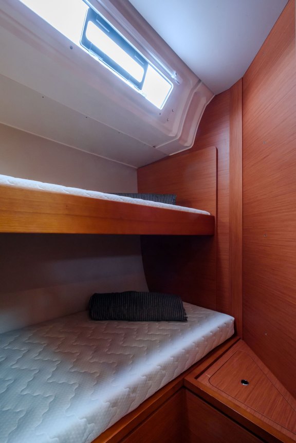 Image of Dione yacht #16