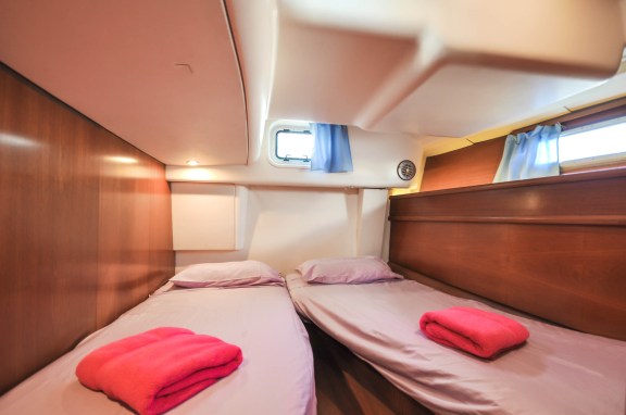 Image of Windward Spirit yacht #6