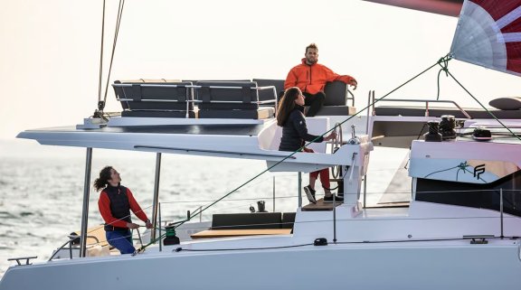 Image of Lune Rae yacht #16