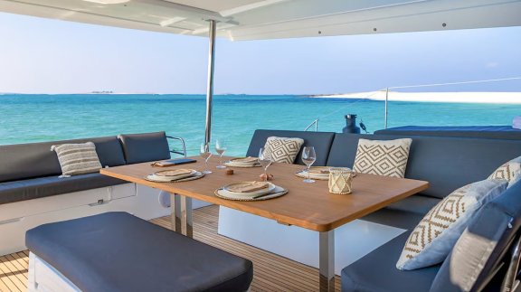 Image of Lune Rae yacht #19