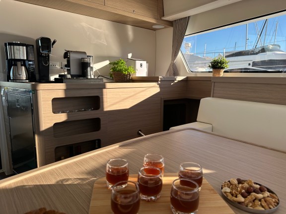 Image of Lady Aurora yacht #14