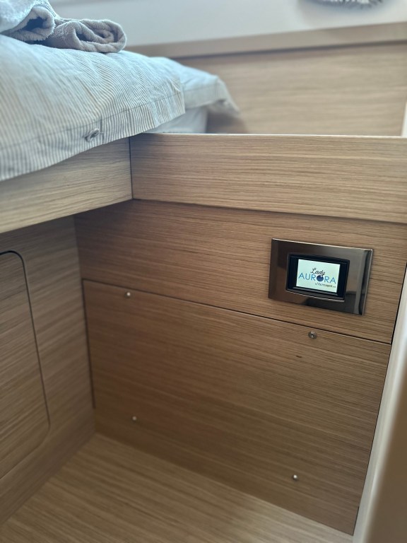 Image of Lady Aurora yacht #22