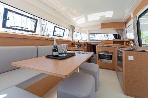 Image of Little Blue Ocean yacht #10