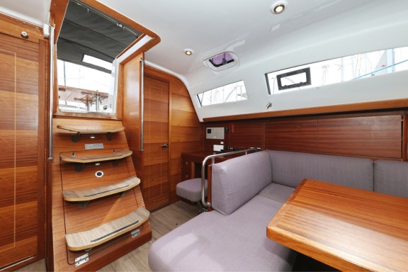 Image of Top Gun yacht #10