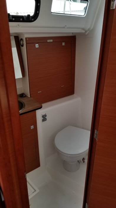 Image of Friday yacht #16