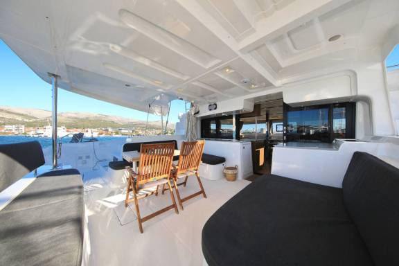 Image of Mariposa yacht #5