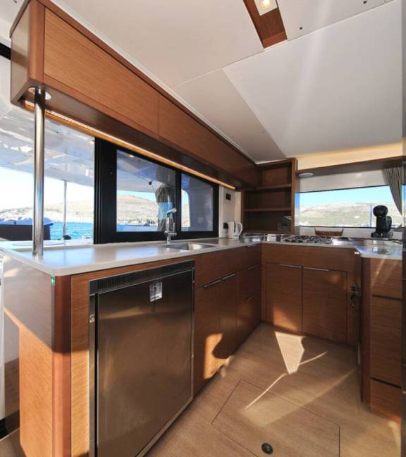 Image of Mariposa yacht #8