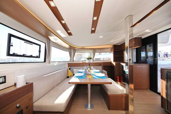 Image of Mariposa yacht #7