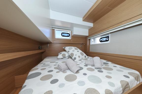 Image of #001 yacht #30