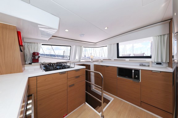 Image of Hermine yacht #25