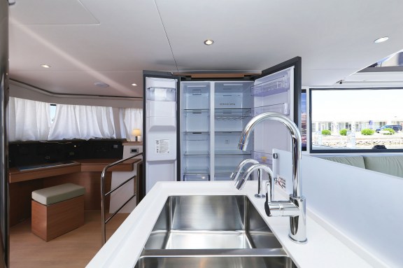 Image of Hermine yacht #27