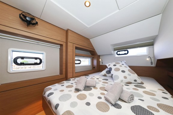 Image of Hermine yacht #37