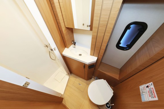 Image of Hermine yacht #38