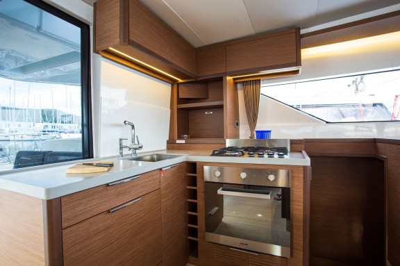 Image of Amanda of Sweden yacht #19