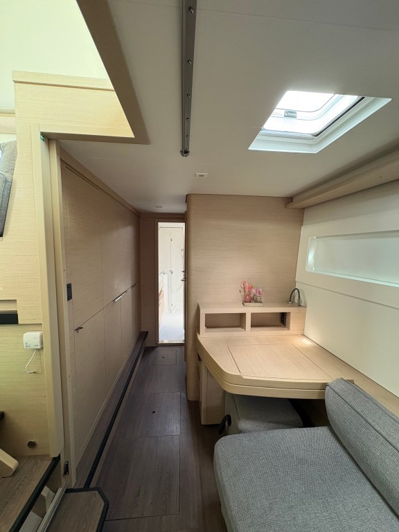 Image of Uncharted yacht #12