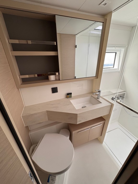 Image of Uncharted yacht #14