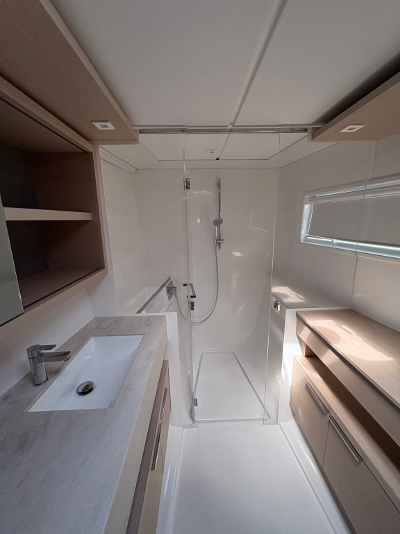 Image of Uncharted yacht #15