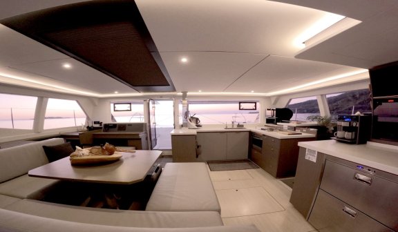 Image of Liquid Coconut yacht #19