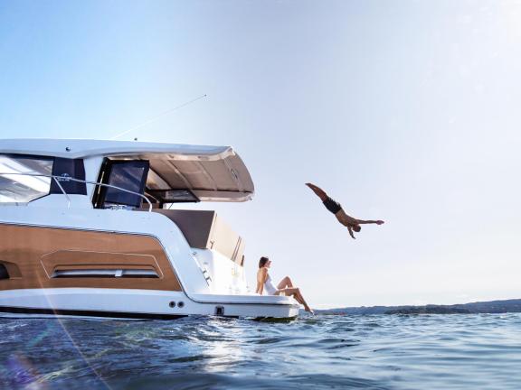 Image of Tireless yacht #7