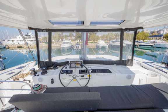 Image of Iris yacht #10