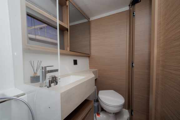 Image of Iris yacht #27