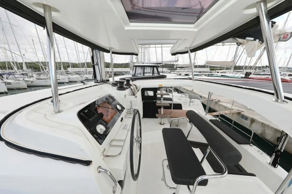 Image of Lila yacht #6