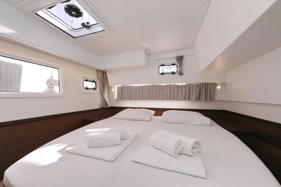 Image of Lila yacht #24