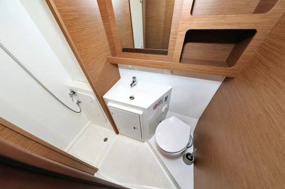 Image of Lila yacht #27