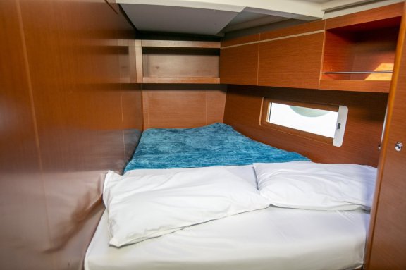 Image of Dancing Queen yacht #12