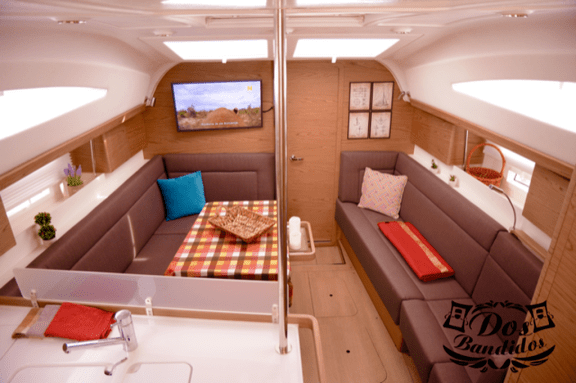 Image of Dos Bandidos yacht #8