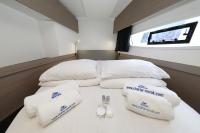 Image of Discordia yacht #19