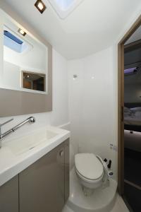 Image of Discordia yacht #24