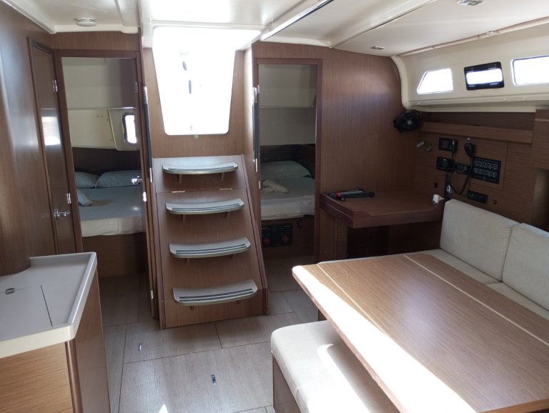 Image of Ocean Pearl yacht #3