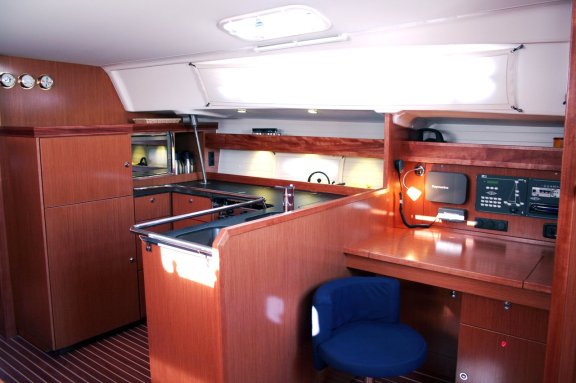 Image of MH 22 yacht #5