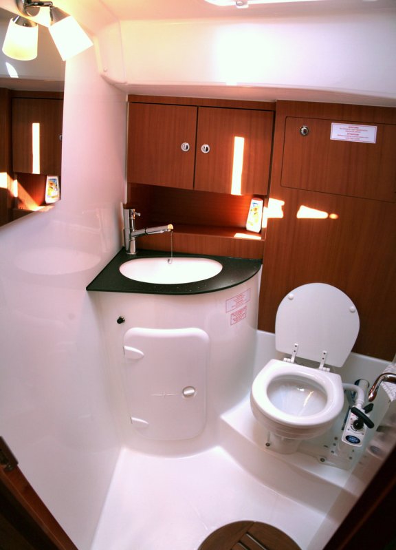 Image of MH 22 yacht #10