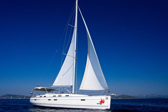 Image of MH 28 yacht #5