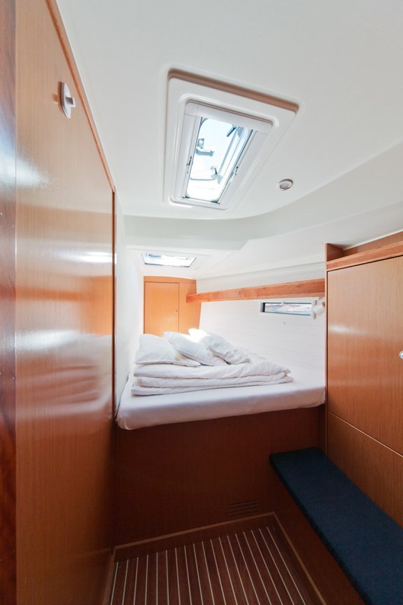 Image of MH 28 yacht #21